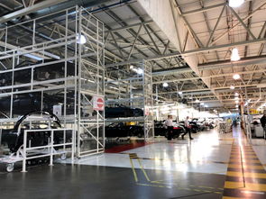 村庄里的阿斯顿马丁工厂,生产一辆车8天