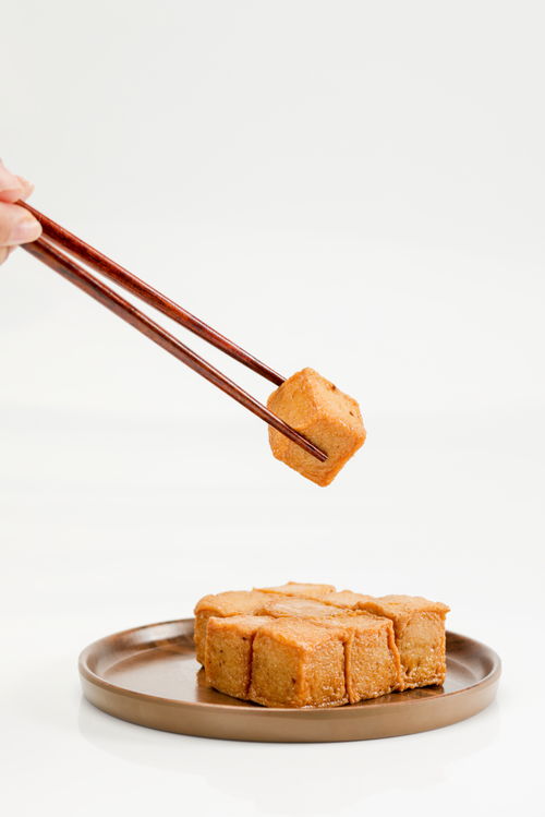 筷子豆腐块卤制品卤味小吃美食摄影图 st摄影