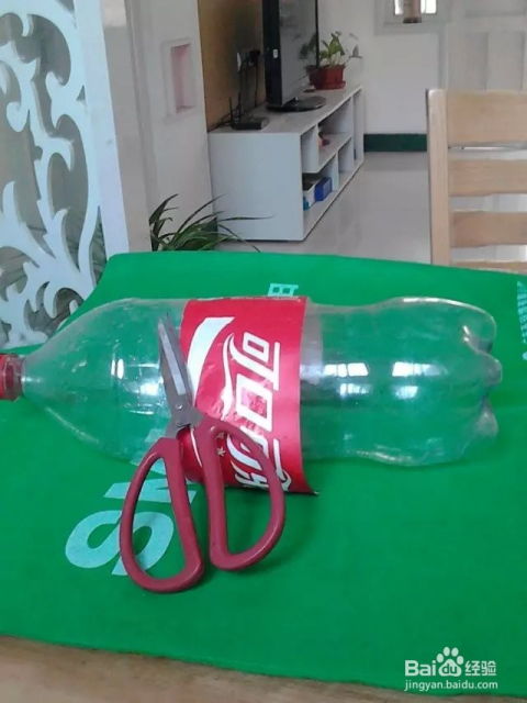 创意再利用 用饮料瓶自制厨房用品罐与筷子庄